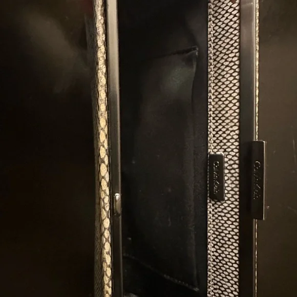 Slim Calvin Klein silver snake print clutch - Picture 7 of 13